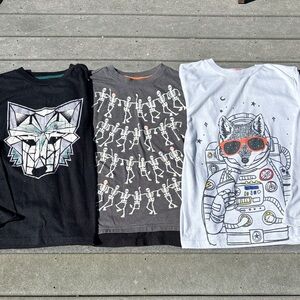 Kids Long Sleeve Pajama Tops Bundle, Wolf Skeleton, Black Gray, Size M (8/10)